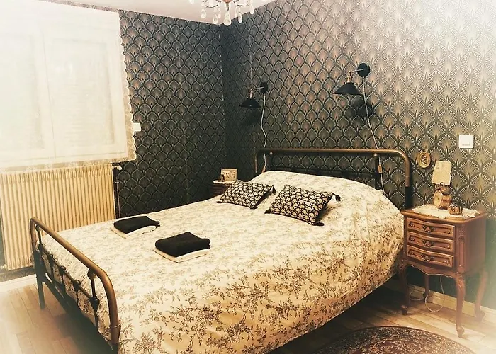 Le Retro - Centre-ville - Proche Parking - Depaysant - Gere Par Presta-zen'services * Verdun